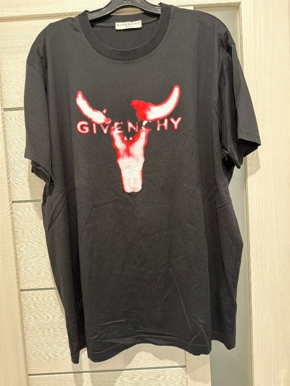 Givenchy T Shirt